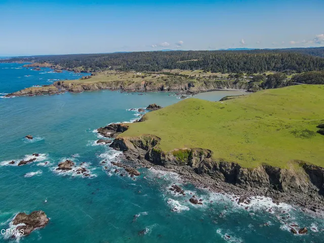 $6,995,000 | 3400 Highway 1, Albion, CA 95410