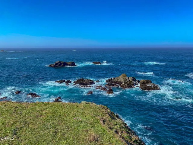$6,995,000 | 3400 Highway 1, Albion, CA 95410