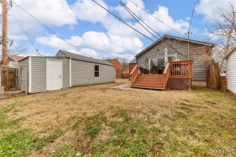 $290,000 | 7044 Holly Hills Avenue, St. Louis, MO 63123