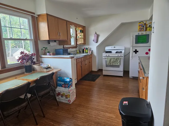 $1,750 | 521 Anderson Boulevard, Geneva, IL 60134