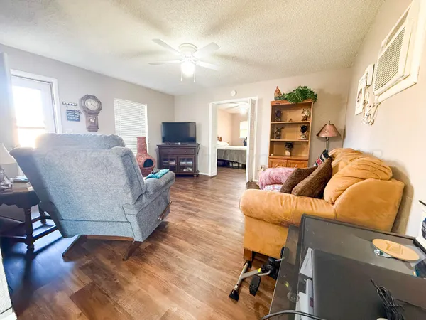 $225,000 | 207 Ave E Northeast, Childress, TX 79201