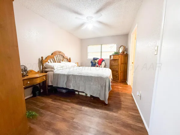 $225,000 | 207 Ave E Northeast, Childress, TX 79201
