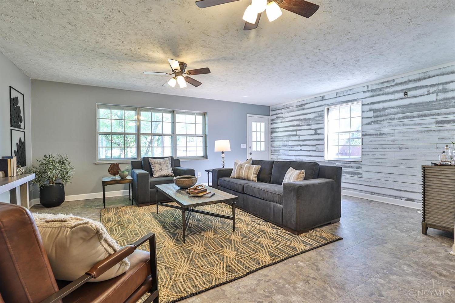 9883 Humphrey Road Cincinnati, OH 45242 - Photo 8 of 50 Gallery Image 8