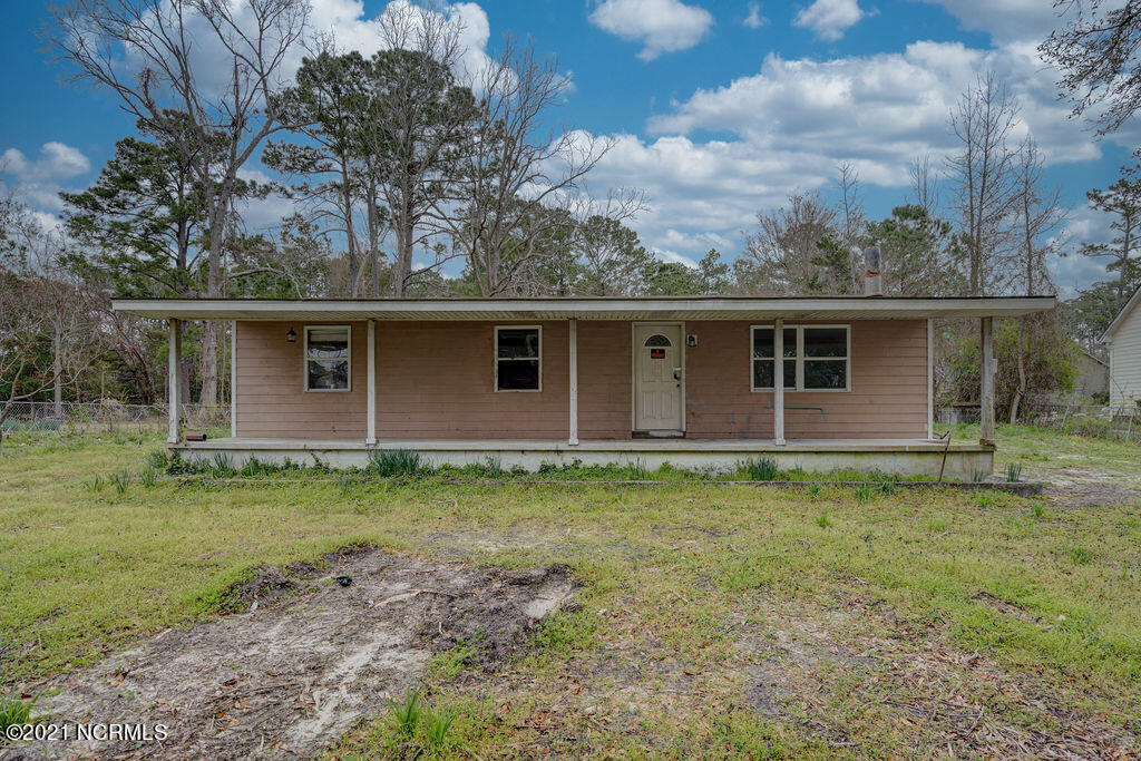 7228 Anaca Point Road Wilmington, NC 28411 - Photo 5 of 21 7228AnacaPointEdit-5