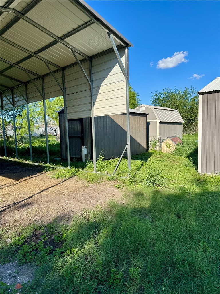 24748 County Road 350 Mathis, TX 78368 - Photo 24 of 35