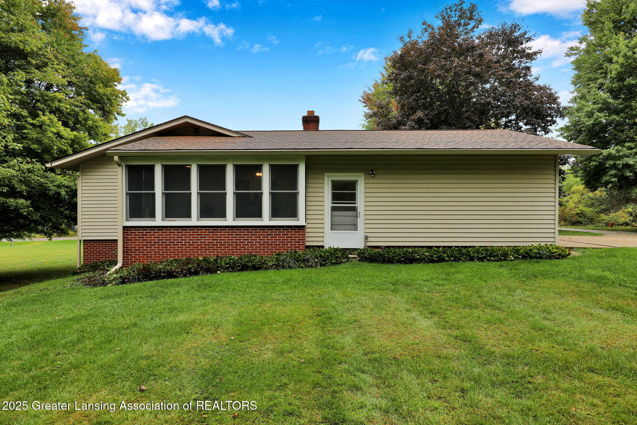 1404 West Stoll Road Dewitt, MI 48820 - Photo 2 of 40 1-web-or-mls-Open Ended Media-33