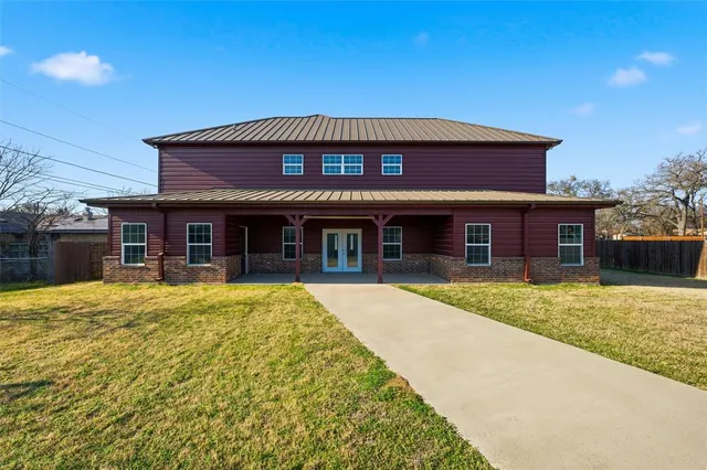 $470,000 | 1205 Ave B, Lacy-Lakeview, TX 76705