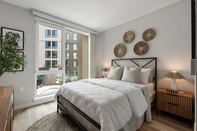 $324,900 | 260 Brooklyn Basin Way, Unit 409, Oakland, CA 94606