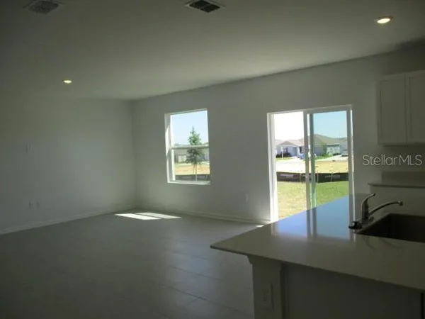 $2,300 | 3382 Alexander Dr Lake, Lake Wales, FL 33853