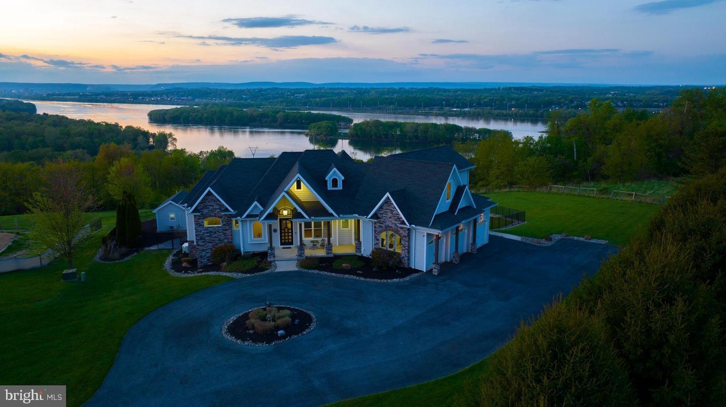 297 Thorley Road New Cumberland, PA 17070 - Photo 1 of 99