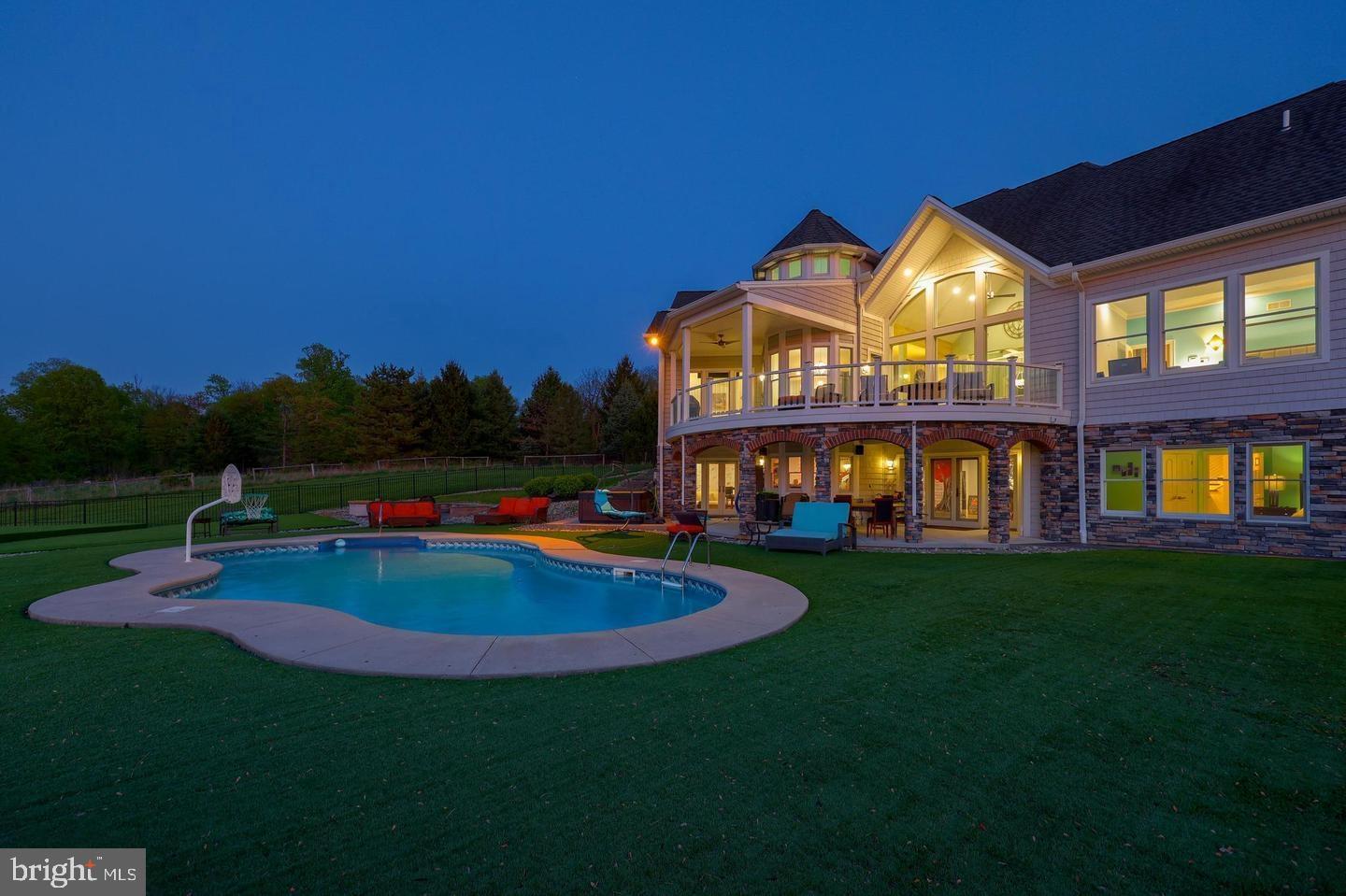 297 Thorley Road New Cumberland, PA 17070 - Photo 5 of 99