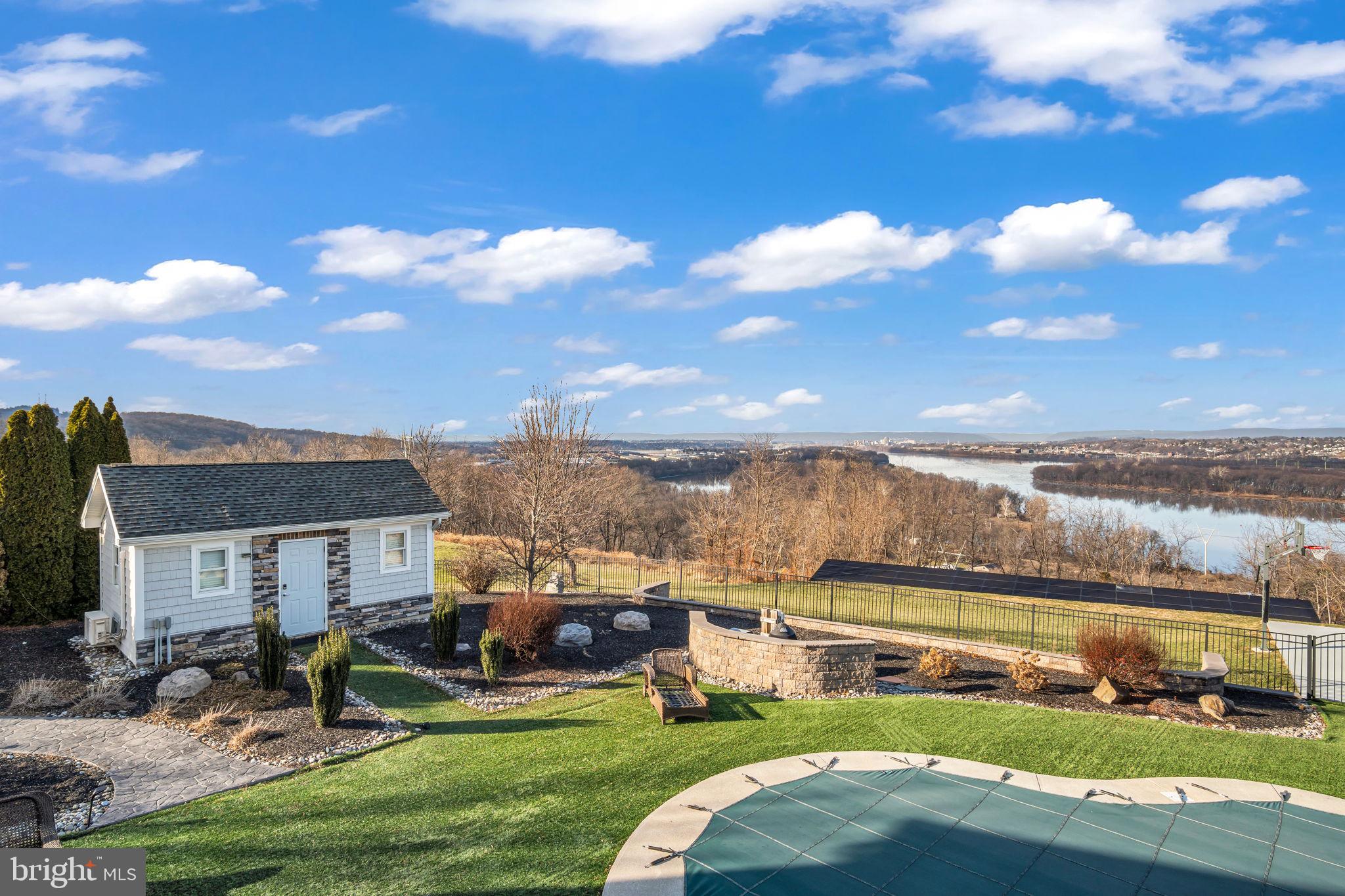 297 Thorley Road New Cumberland, PA 17070 - Photo 84 of 99 a view of a big yard with table and chairs