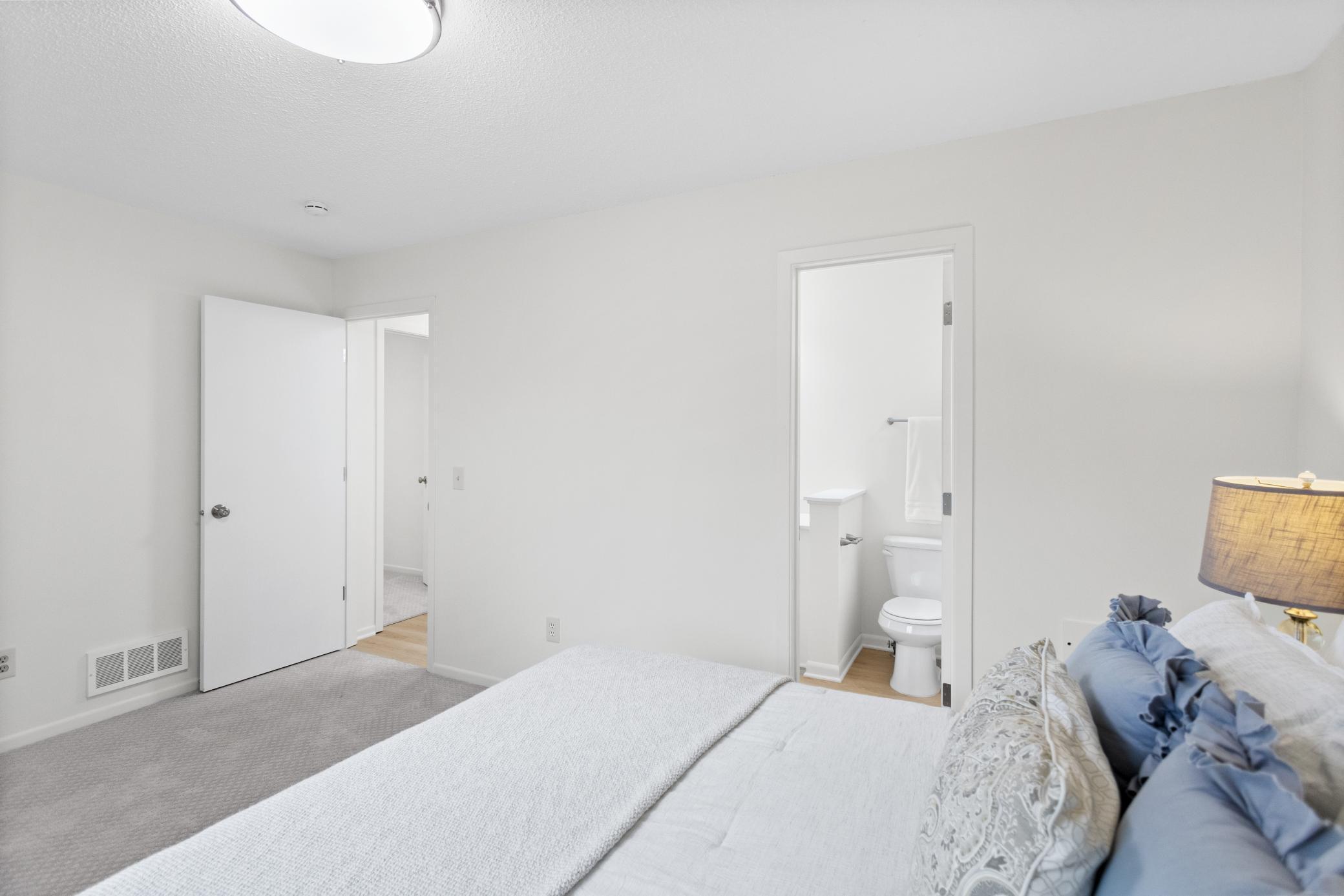 1866 Bear Path Trail Eagan, MN 55122 - Photo 7 of 20