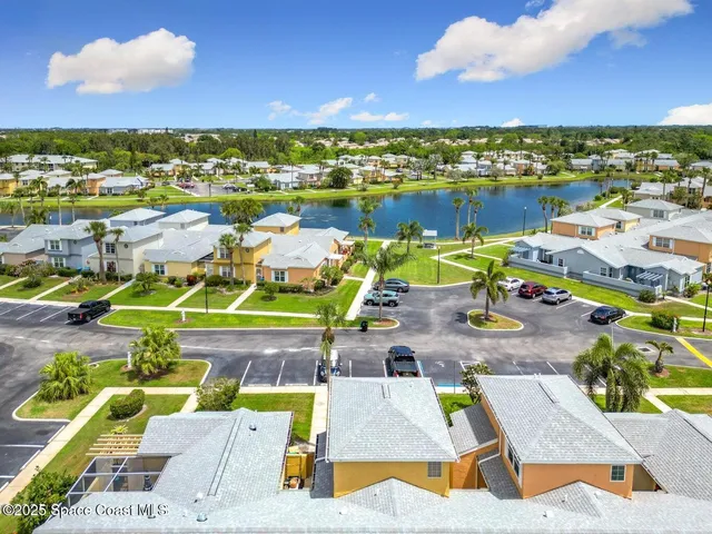 $1,300 | 1420 Malibu Circle Northeast, Unit 101, Palm Bay, FL 32905