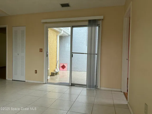 $1,300 | 1420 Malibu Circle Northeast, Unit 101, Palm Bay, FL 32905