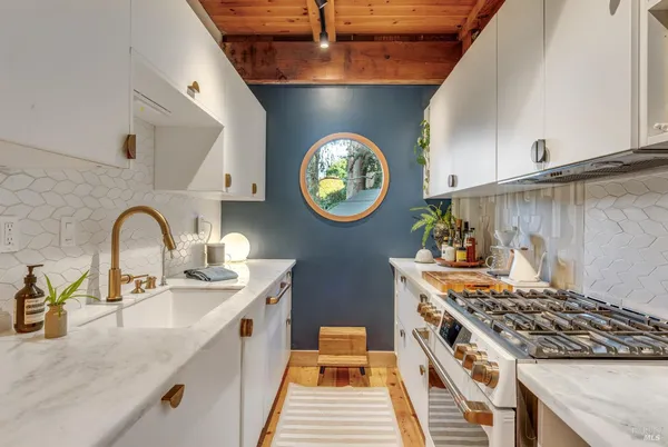$1,897,000 | 2 Lincoln Drive, Sausalito, CA 94965