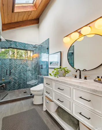 $1,897,000 | 2 Lincoln Drive, Sausalito, CA 94965