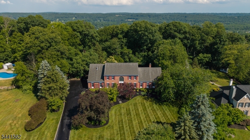 4 Ashley Drive Flanders, NJ 07836 - Photo 6 of 48