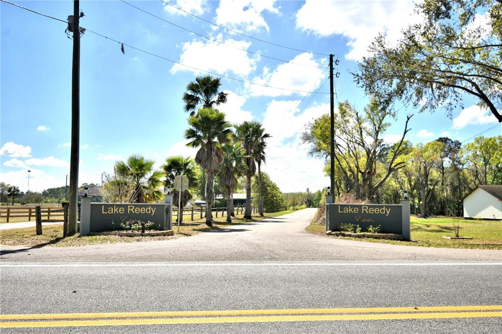 23 Armadillo Road Frostproof, FL 33843 - Photo 4 of 47