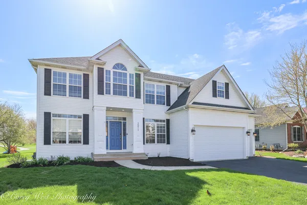 $2,900 | 1571 Melbourne Street, Elburn, IL 60119