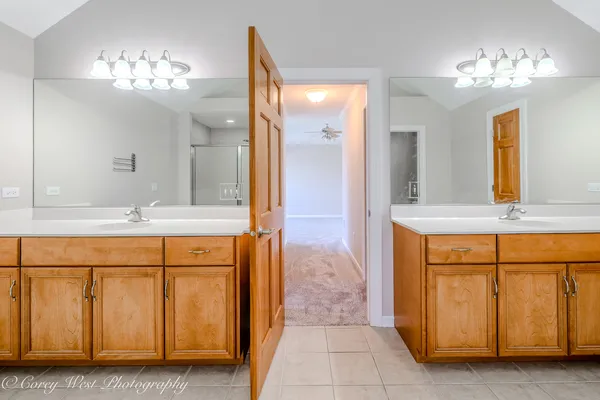 $2,900 | 1571 Melbourne Street, Elburn, IL 60119