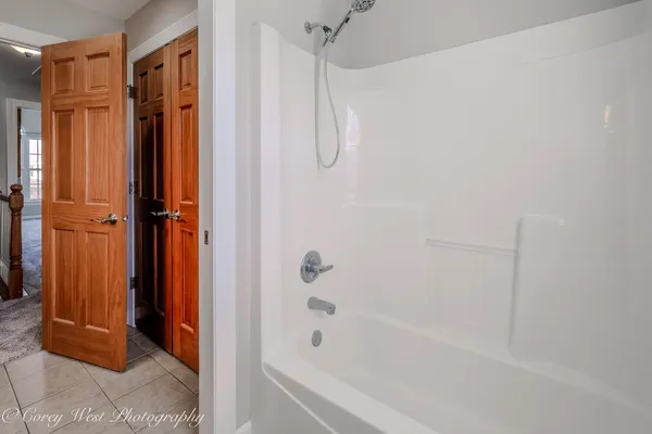 $2,900 | 1571 Melbourne Street, Elburn, IL 60119
