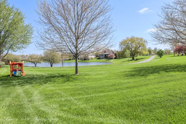 $2,900 | 1571 Melbourne Street, Elburn, IL 60119