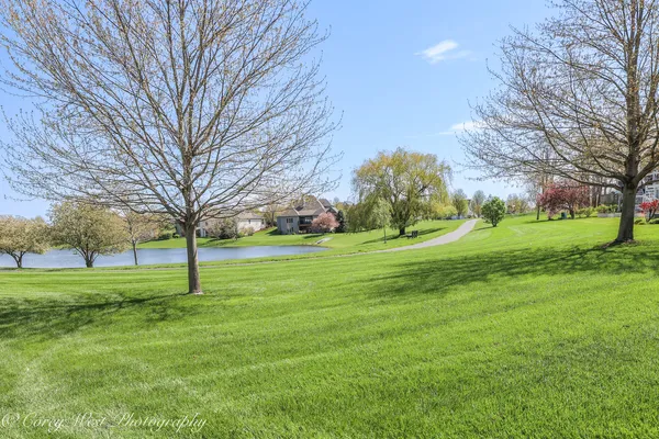 $2,900 | 1571 Melbourne Street, Elburn, IL 60119