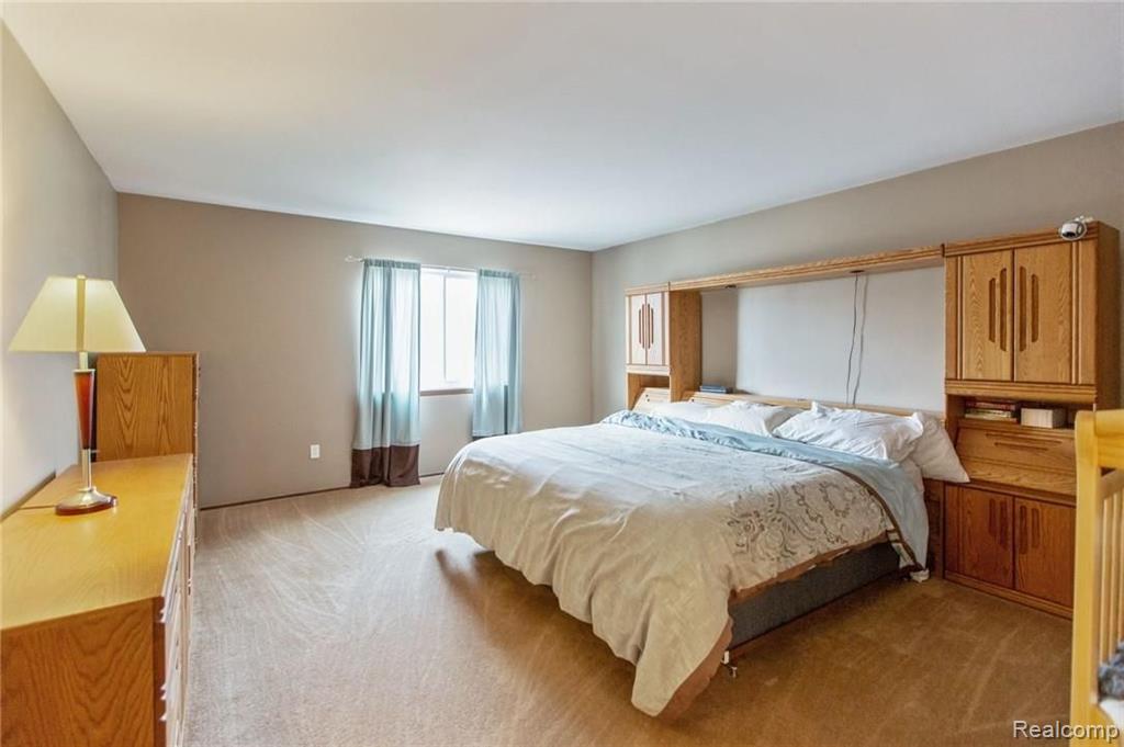 2269 Norton Road Rochester Hills, MI 48307 - Photo 24 of 31