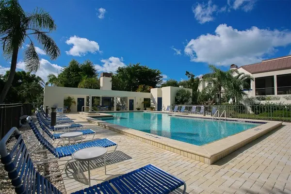 $7,000 | 1930 Harbourside Drive, Unit 134, Longboat Key, FL 34228