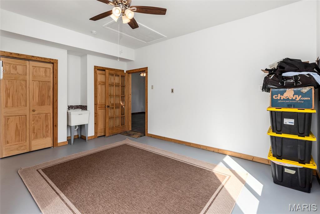 33945 Holiday Hills Road Richland, MO 65556 - Photo 11 of 35