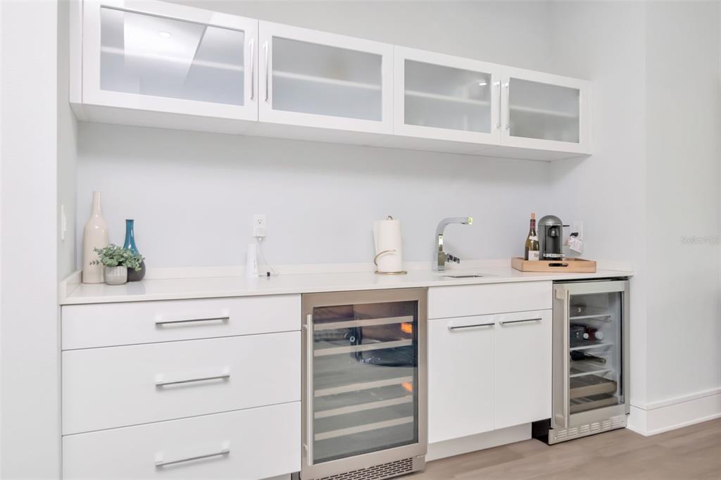 4936 West San Rafael Street Tampa, FL 33629 - Photo 28 of 42 a kitchen with a cabinets and window