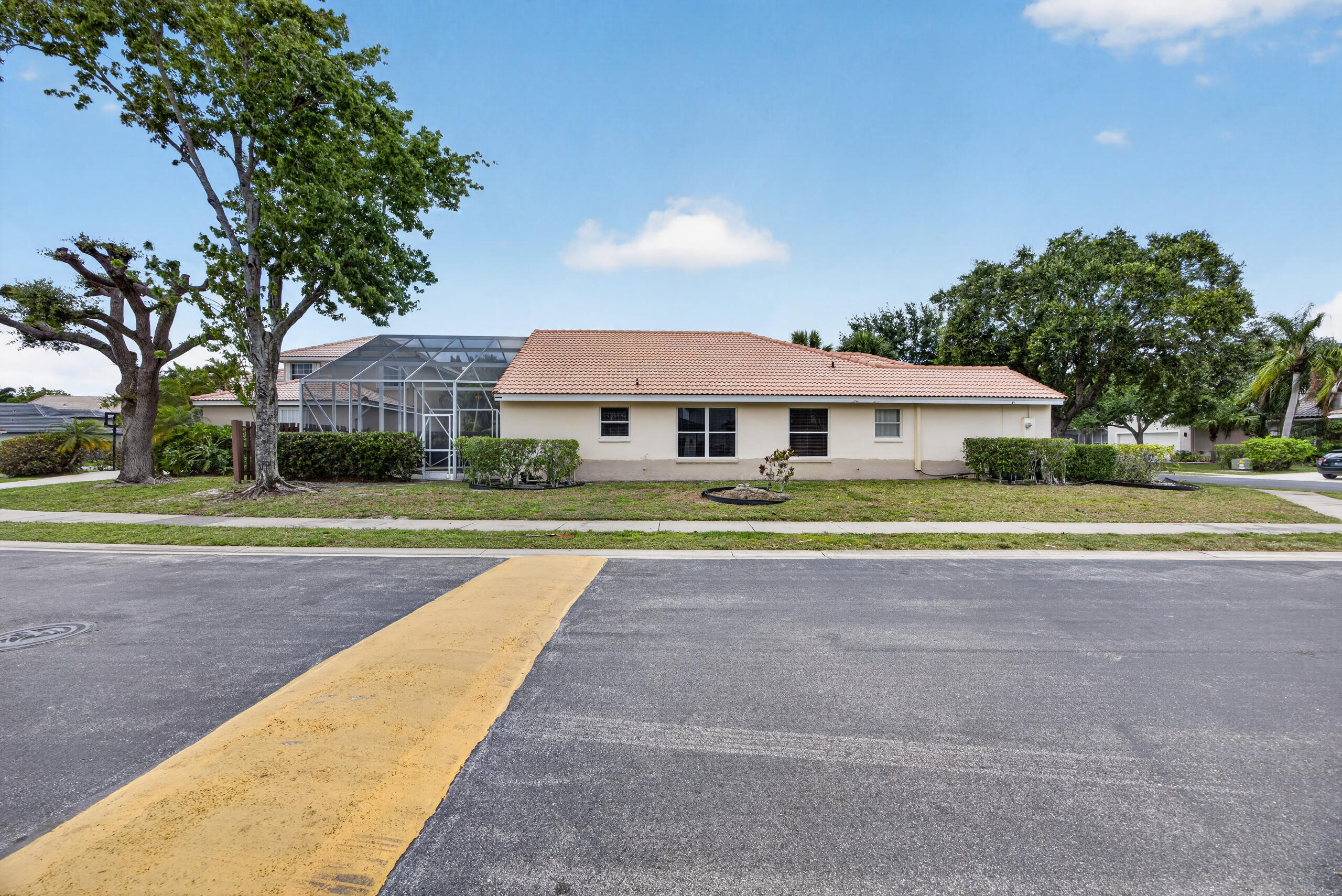 10870 Old Bridgeport Lane Boca Raton, FL 33498 - Photo 5 of 41 35