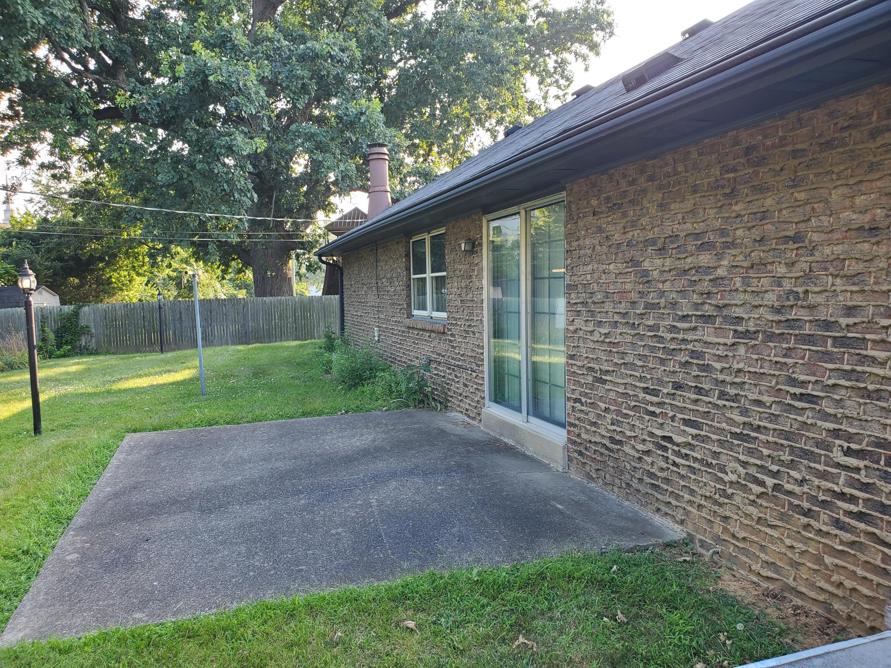 1514 Gaidry Road Lexington, KY 40505 - Photo 17 of 17 20210802_184707 (2)