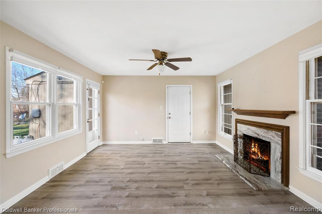 6650 Inkster Road West Bloomfield, MI 48322 - Photo 24 of 38