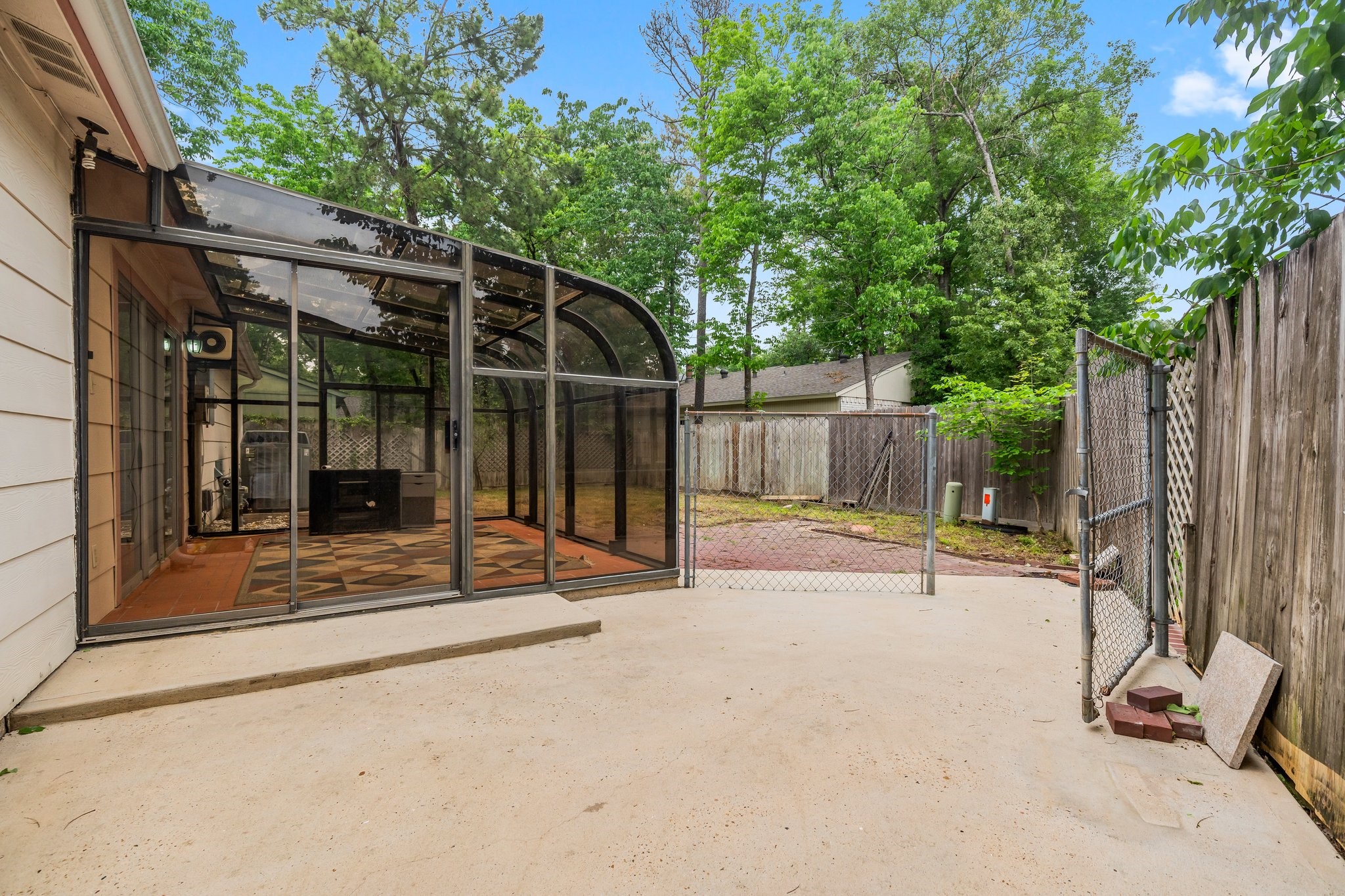 6 Raven Ridge Lane Spring, TX 77380 - Photo 8 of 39