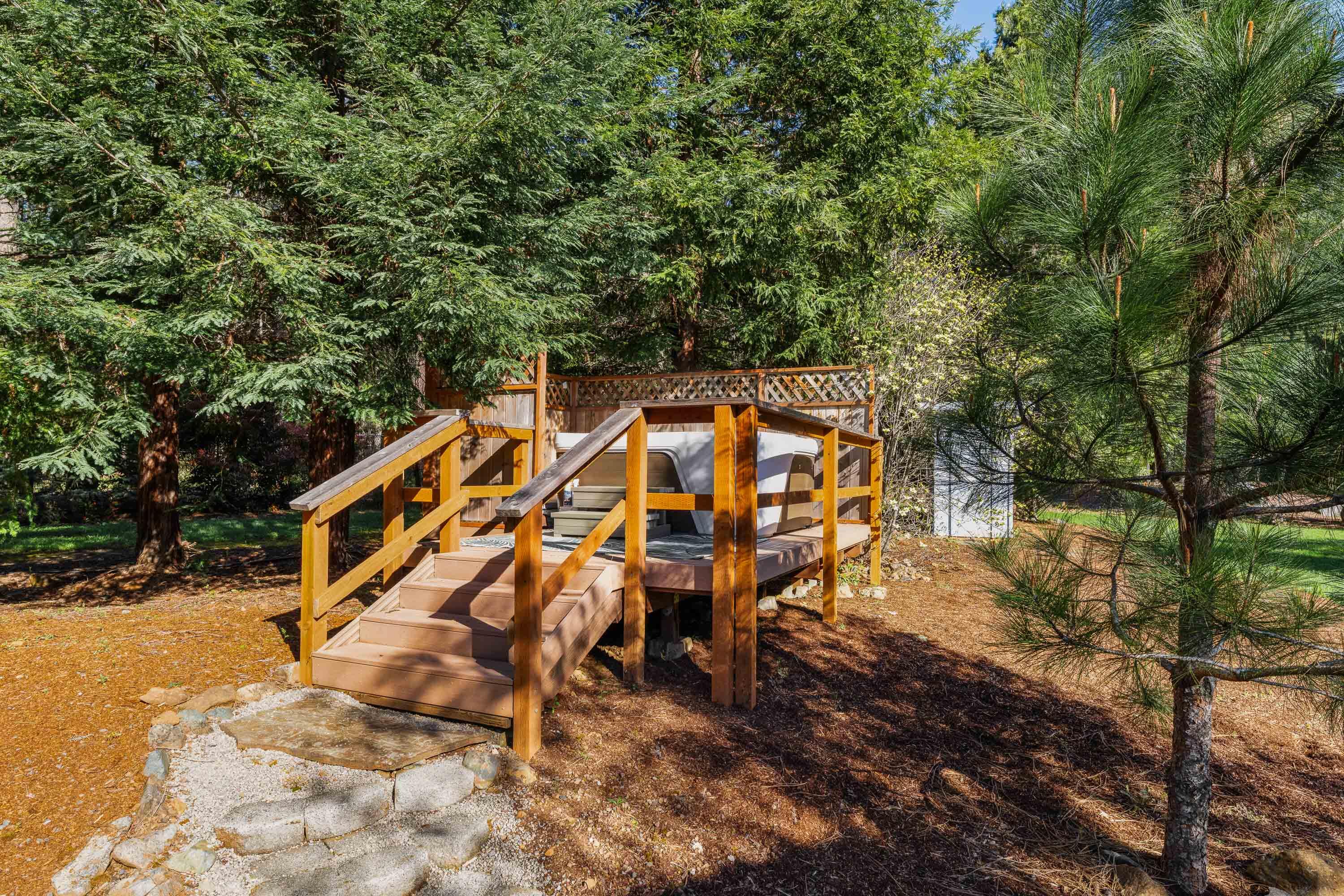 1630 Powell Creek Road Williams, OR 97544 - Photo 26 of 62 16-EXT (10 of 24)