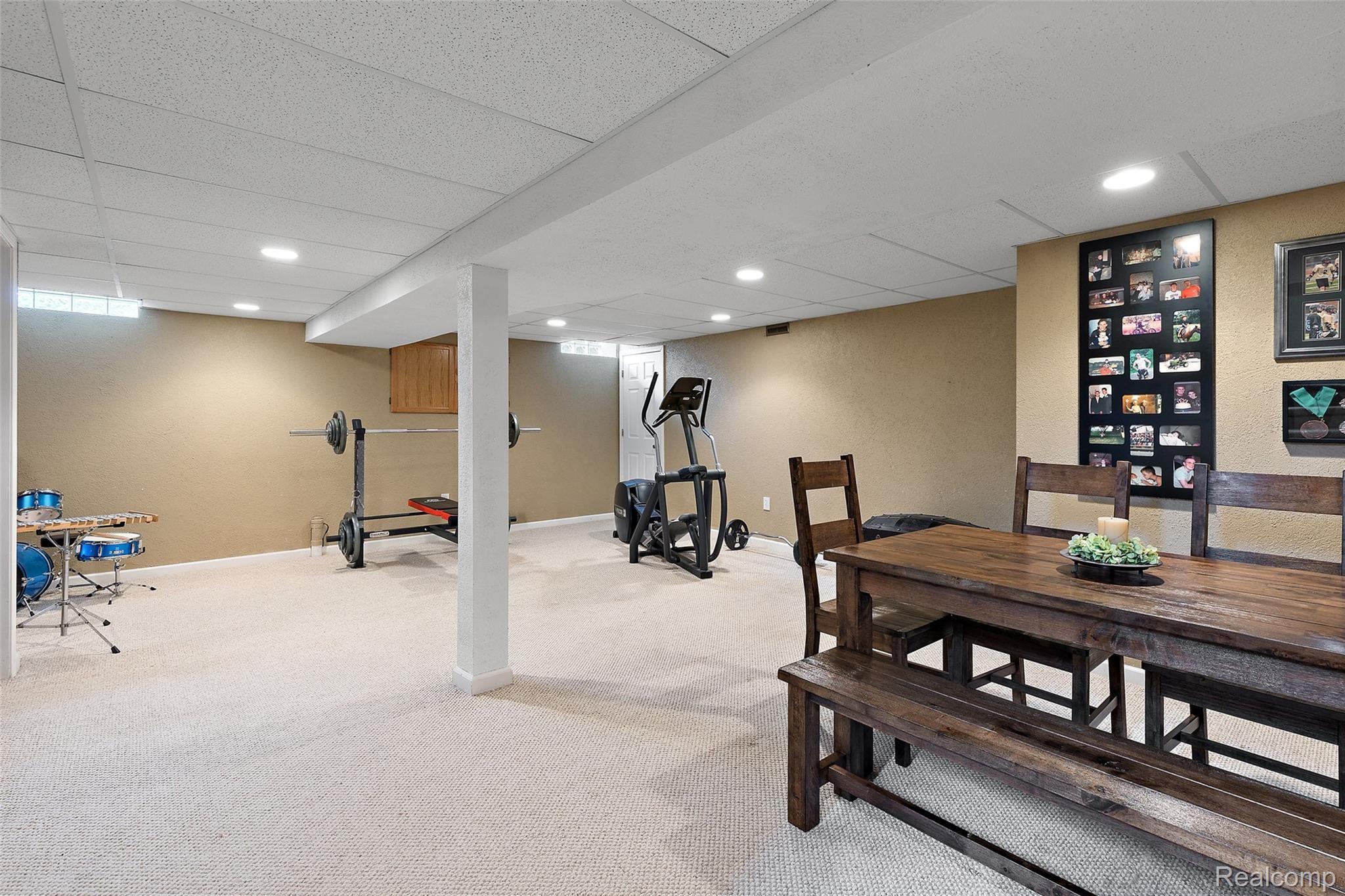 49205 Monte Road New Baltimore, MI 48047 - Photo 36 of 49 49205 Monte Rd-44.jpg