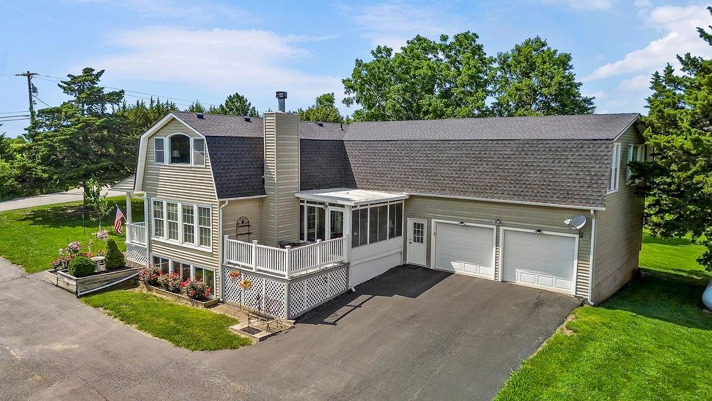 5973 Ogg Road Shawnee, KS 66218 - Photo 4 of 63