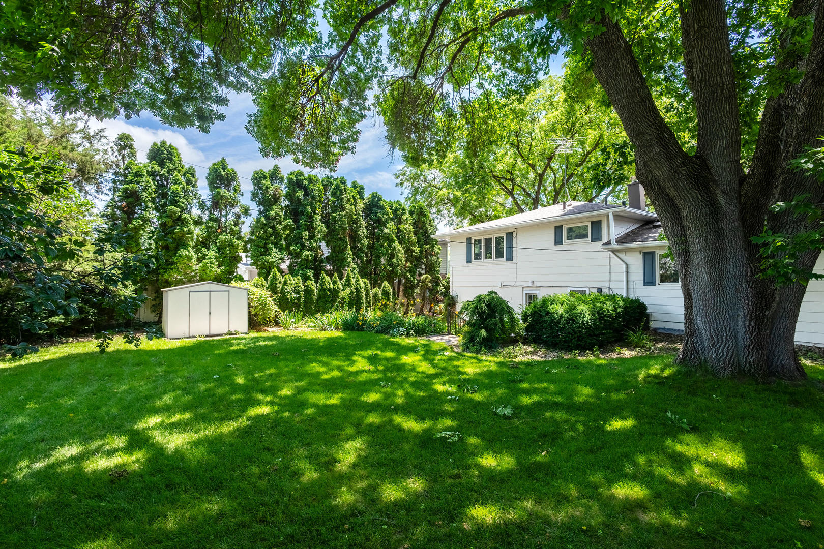 4213 35th Avenue Moline, IL 61265 - Photo 34 of 37