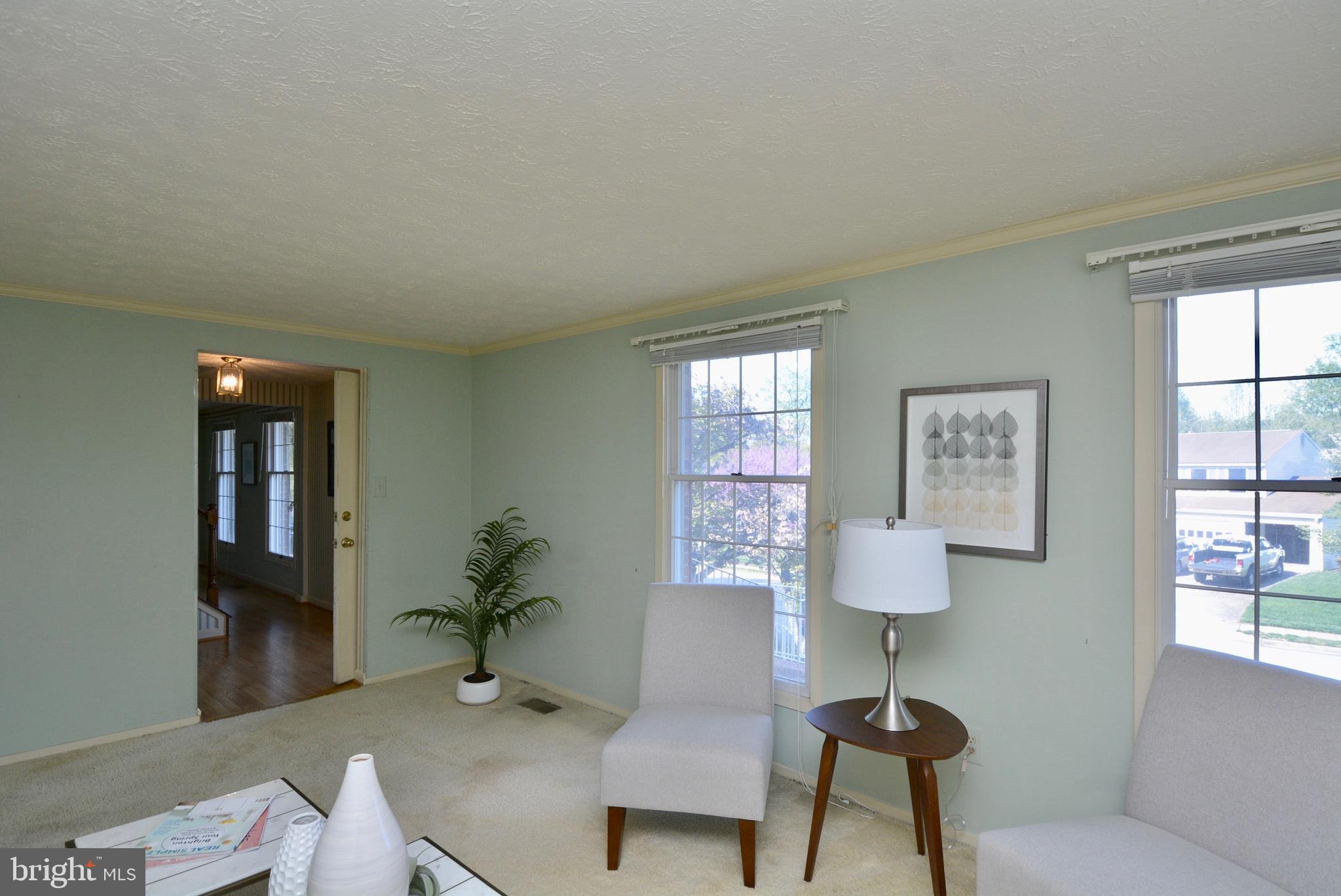 7728 Middle Valley Drive Springfield, VA 22153 - Photo 16 of 48 Living Room