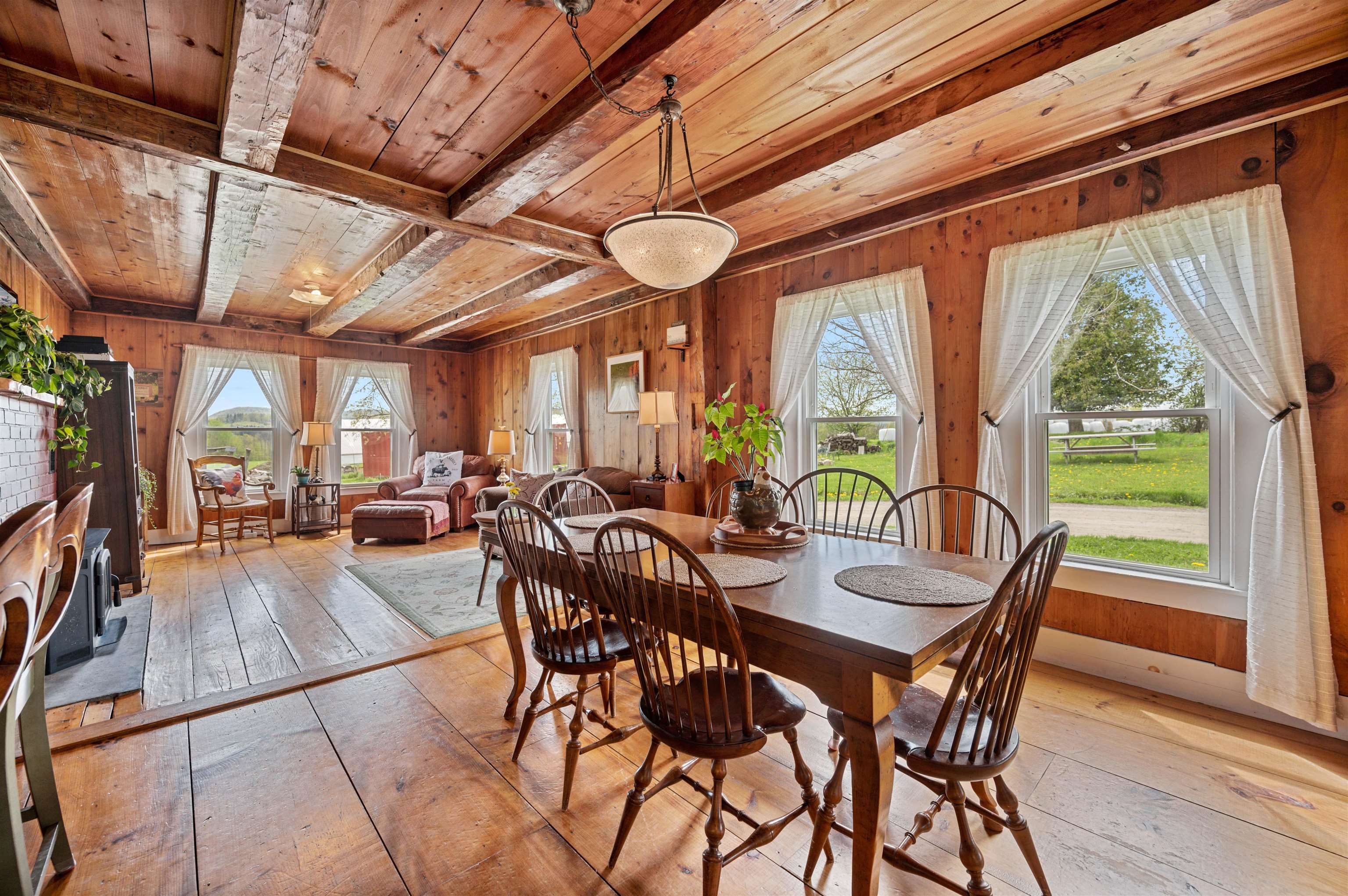 183 Morrie Road Washington, VT 05675 - Photo 4 of 52 Gallery Image 4