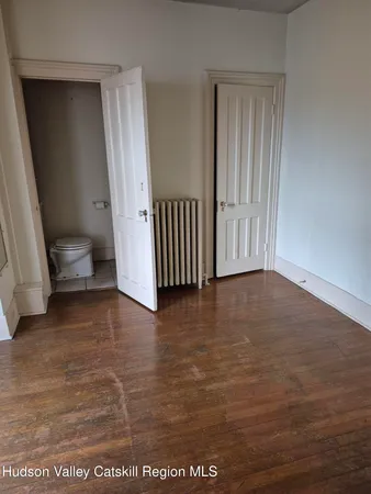 $1,850 | 128 Market Street, Unit 5, Saugerties, NY 12477