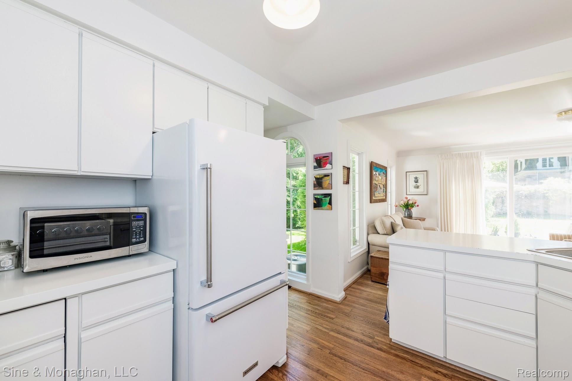 203 Moran Road Grosse Pointe, MI 48236 - Photo 11 of 56 DSC_8814.jpg