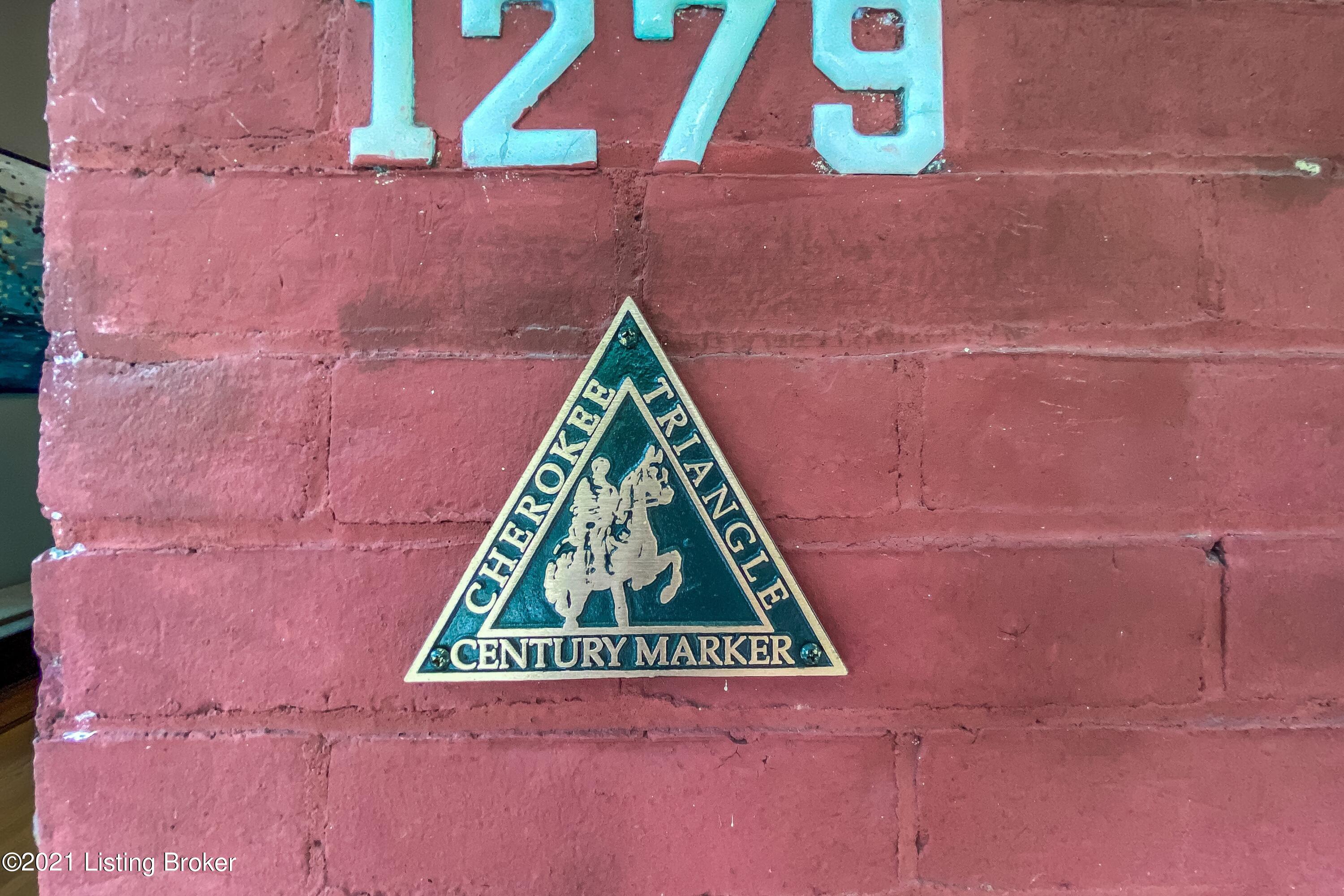 Welcome to historic Cherokee Triangle!