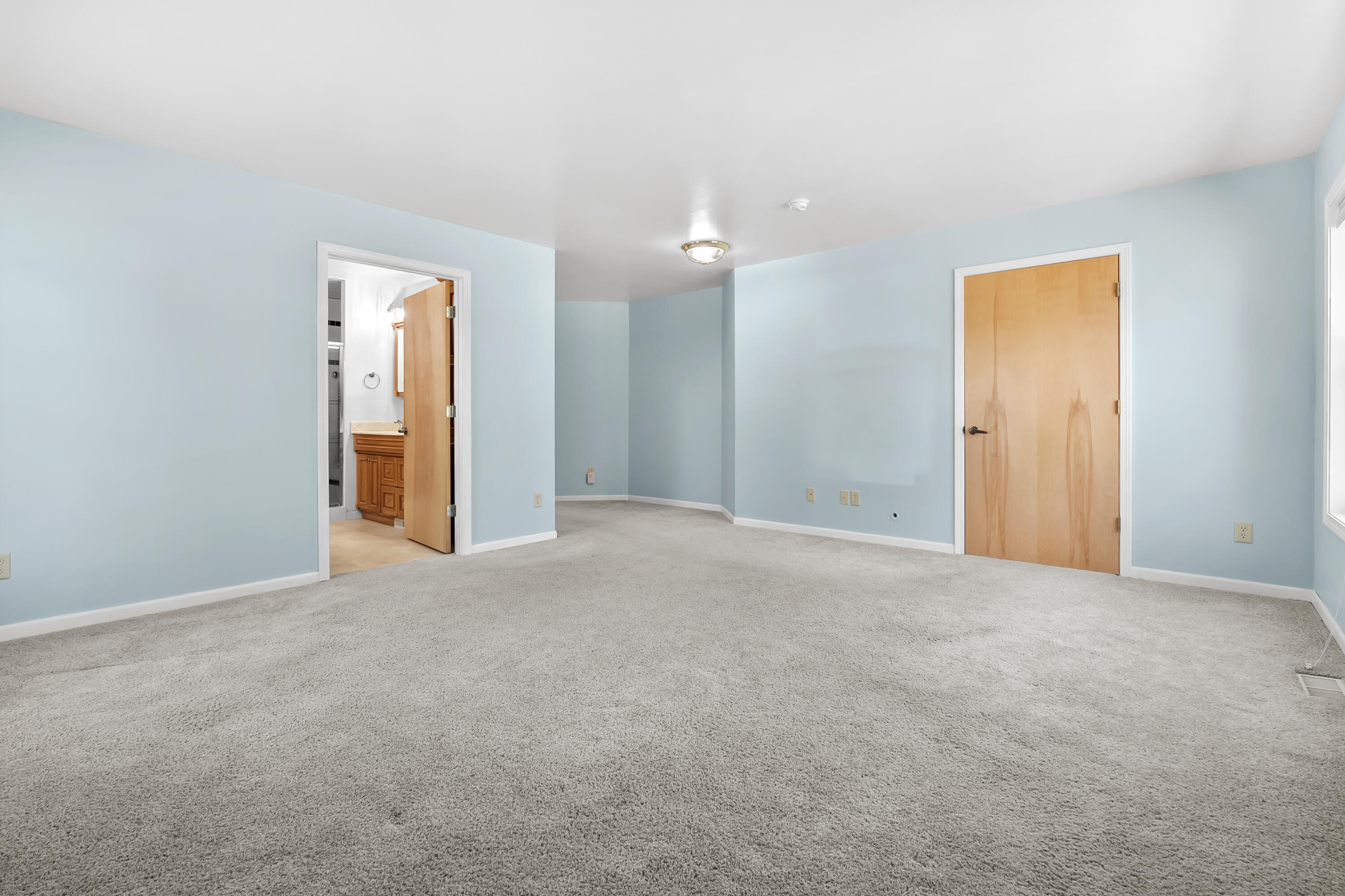 52320 Sheridan Road Paw Paw, MI 49079 - Photo 22 of 44 Primary!