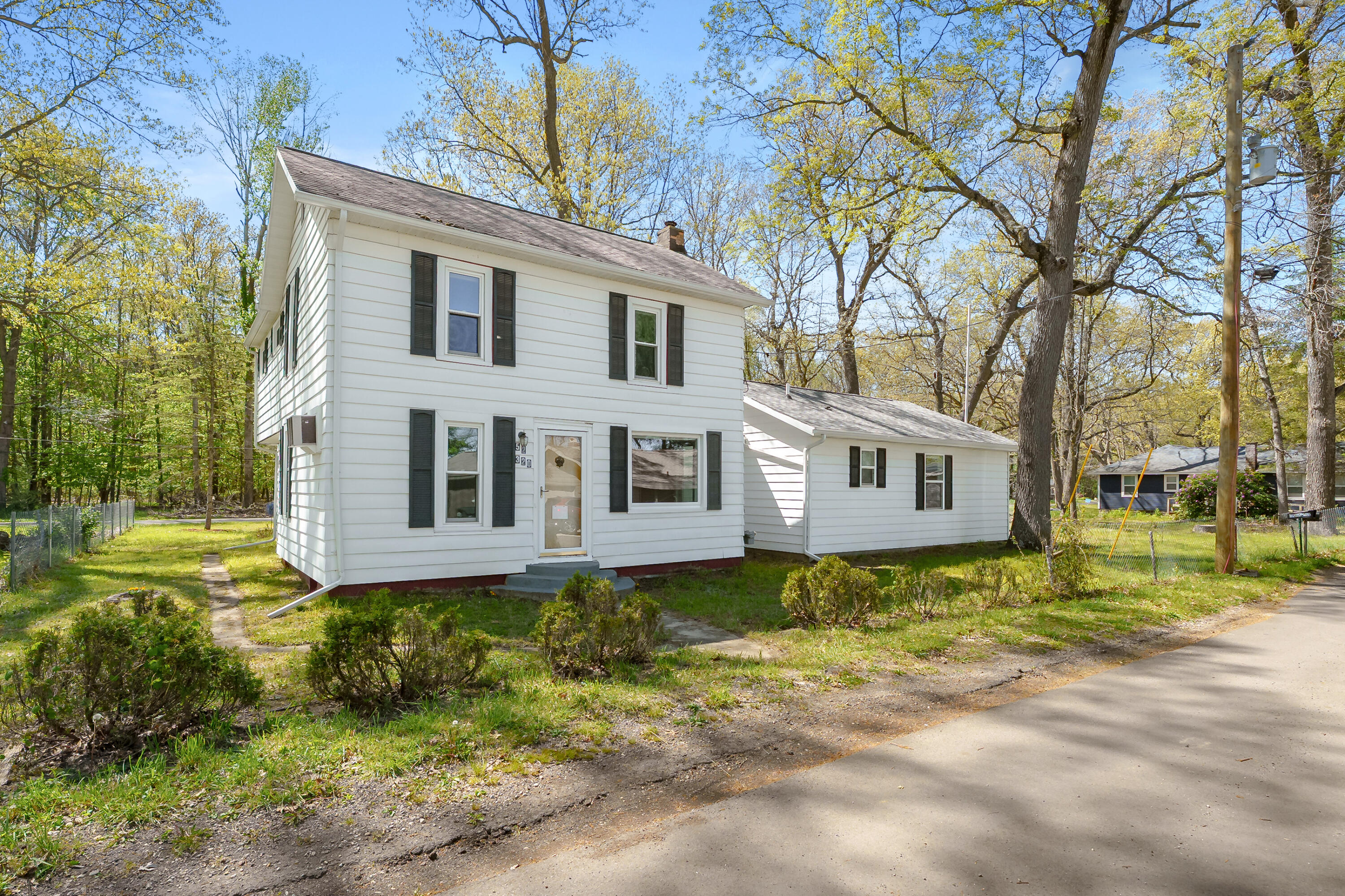 52320 Sheridan Road Paw Paw, MI 49079 - Photo 39 of 44 Front view off Sheridan