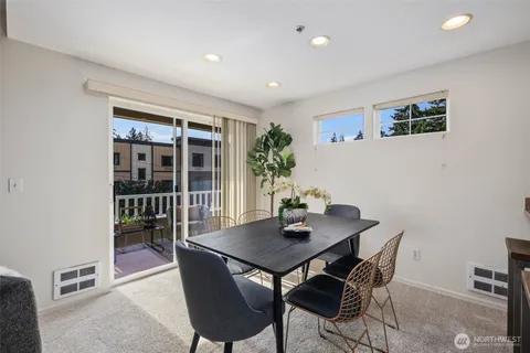 $475,000 | 7207 210th Street Southwest, Unit 202, Edmonds, WA 98026