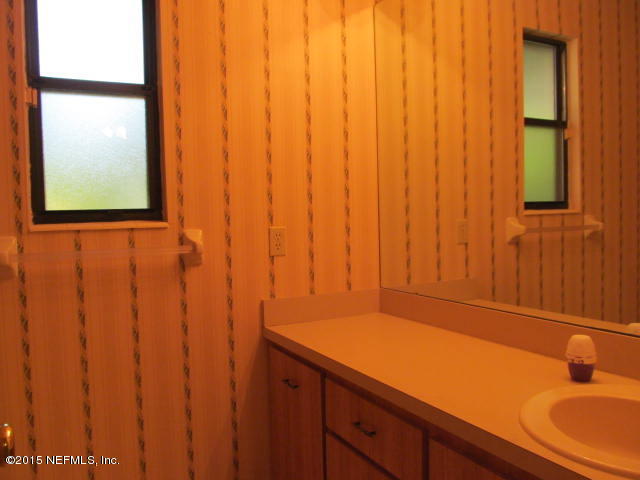 8572 Old Plank Road Jacksonville, FL 32220 - Photo 8 of 19 Bathroom