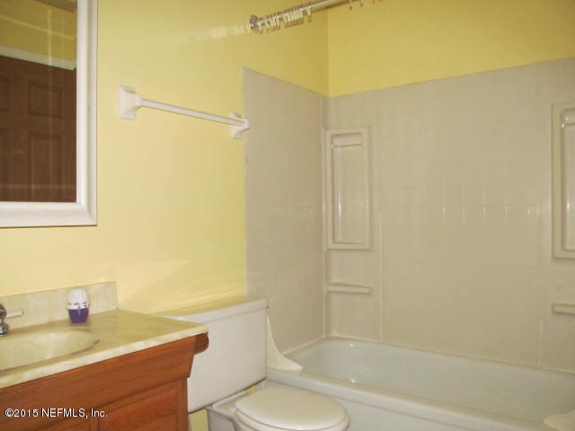 8572 Old Plank Road Jacksonville, FL 32220 - Photo 10 of 19 Bathroom